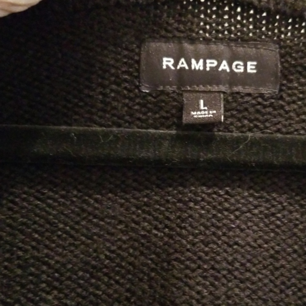 Sweater - Picture 3 of 4